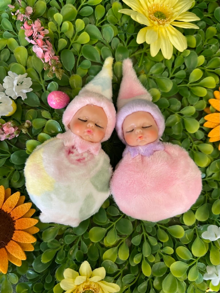 Soft sleeping Baby elf